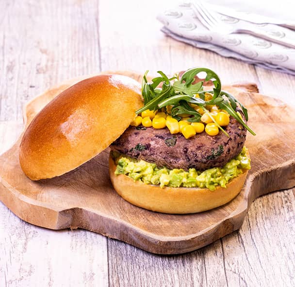 13264-recette_veggie-brioch-burger-haricots-avocat